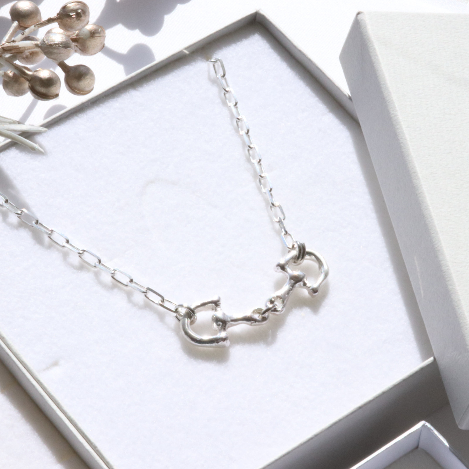 シルバーハミネックレス