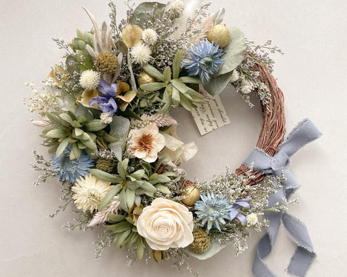 ドライフラワーリース☆ナチュラルカラー♪壁掛けインテリア・ギフトに