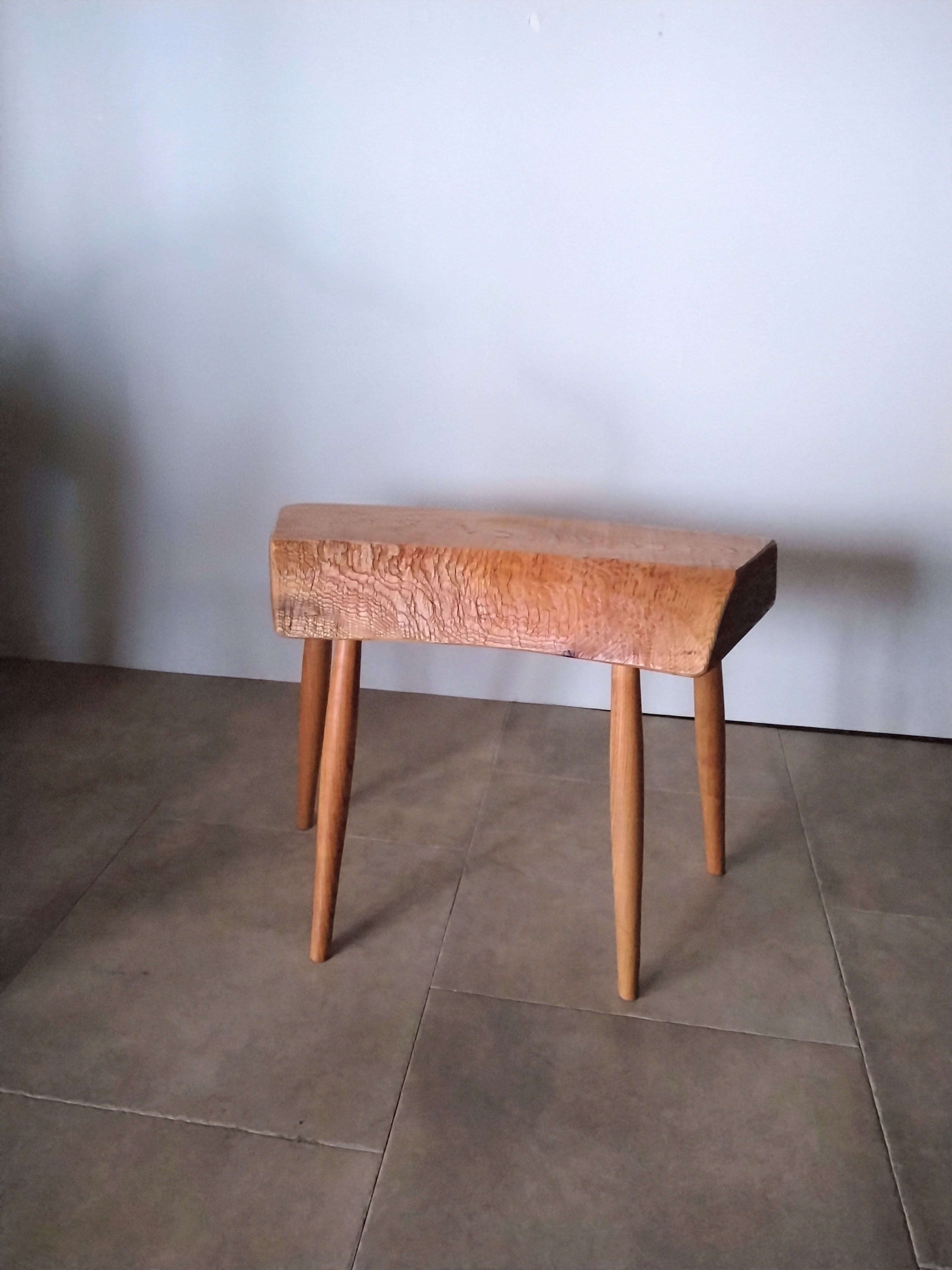 自然木のベンチ ④　　スツール・サイドテーブル・ディスプレイ