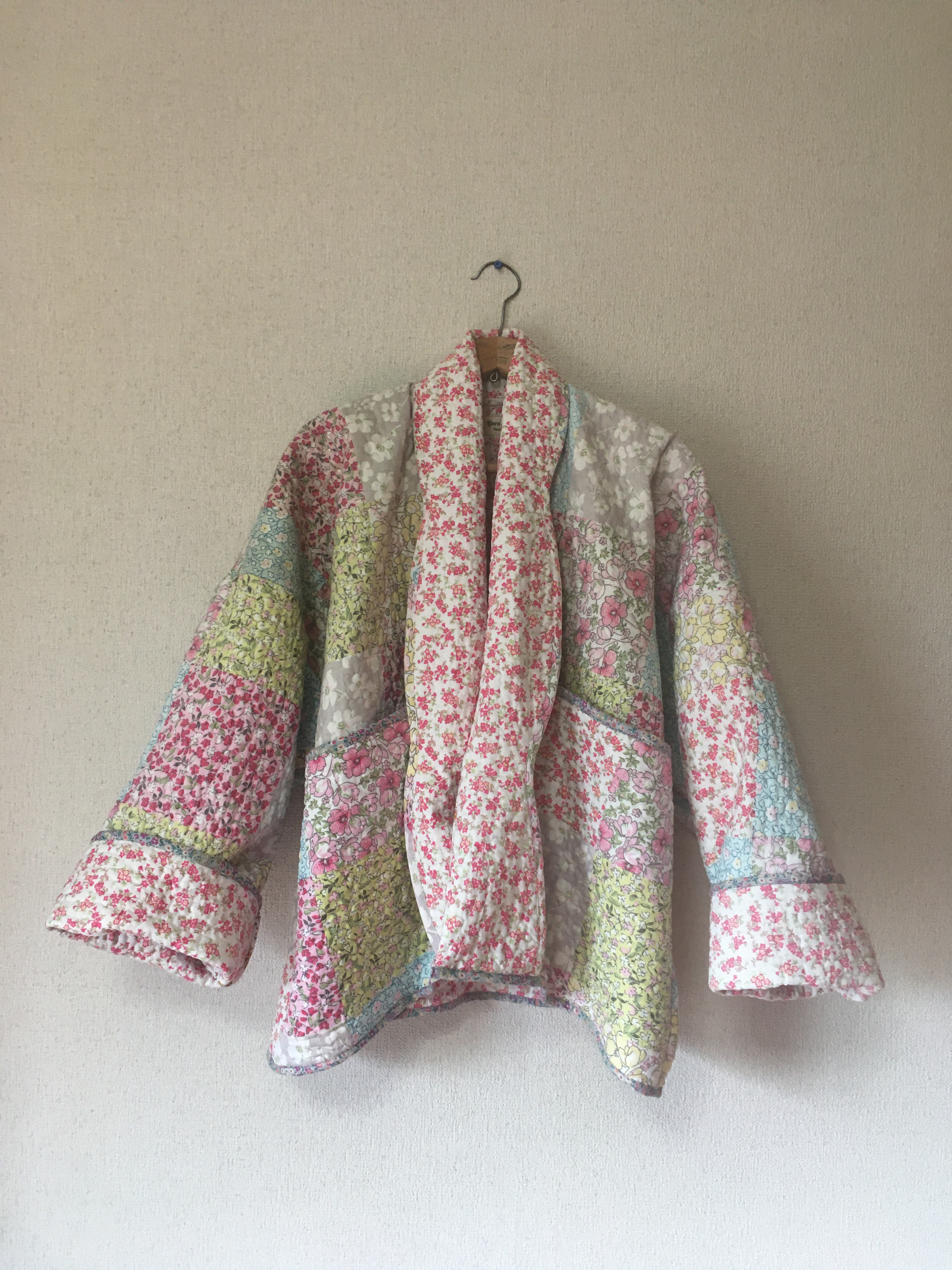 ビンテージパッチワーク upcycling 袖なしベスト リバーシブル フランス製