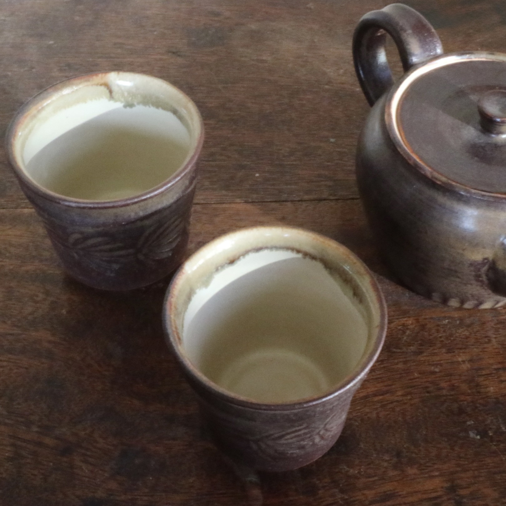 萩焼　茶器揃え　Tea sets　陶器の急須と湯呑み