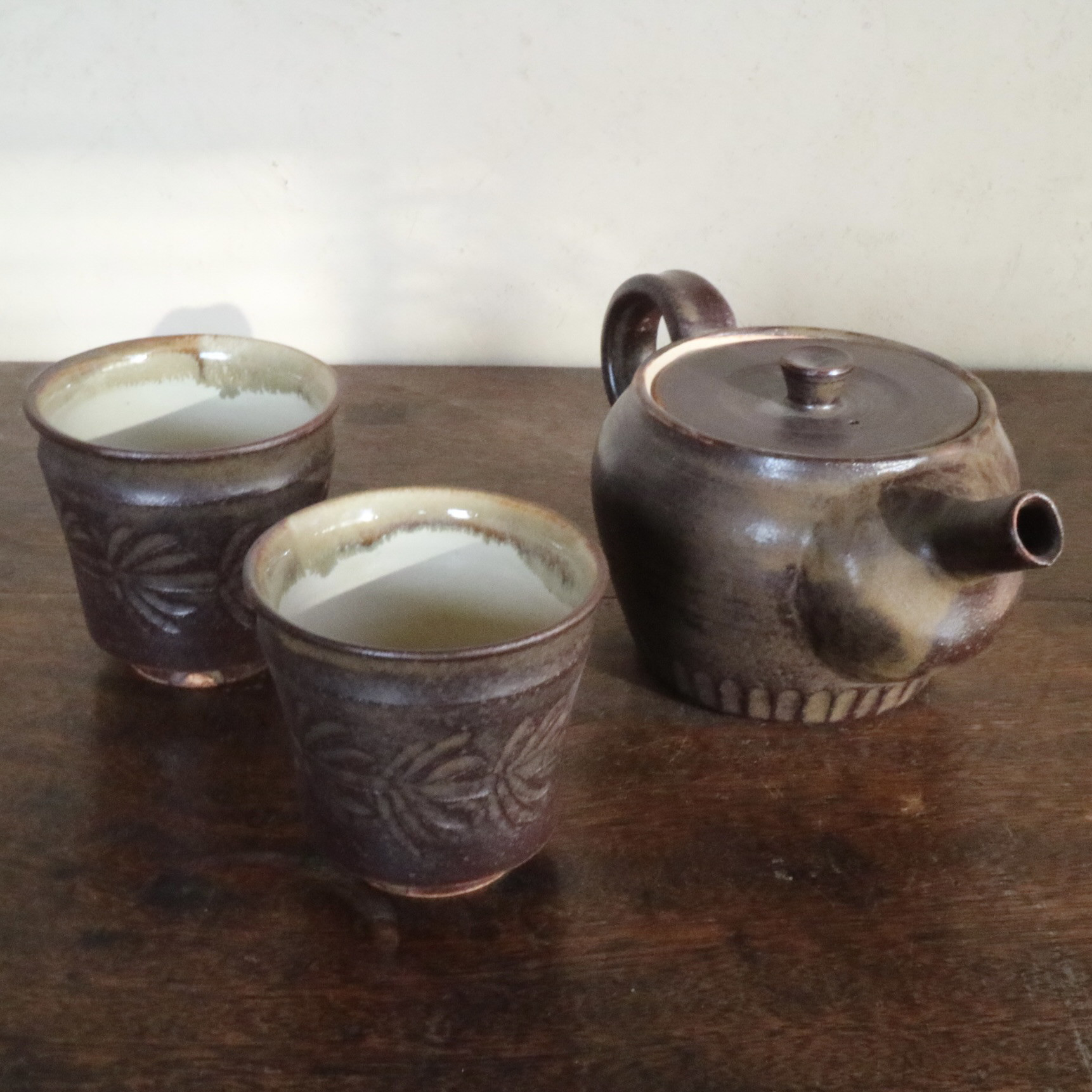 萩焼　茶器揃え　Tea sets　陶器の急須と湯呑み