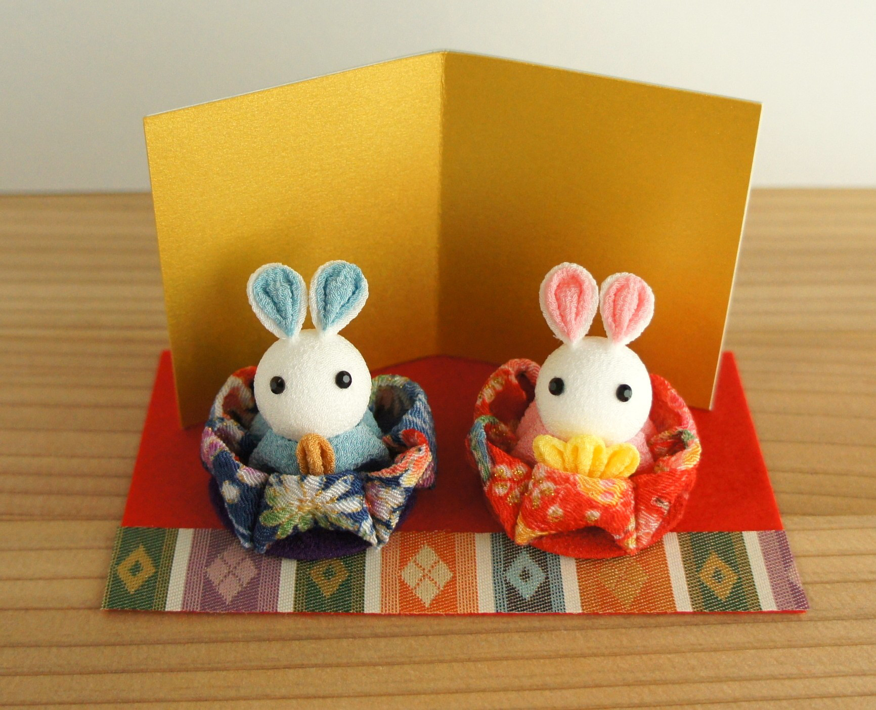 うさぎ 雛 桃の節句 屏風 毛氈 ちりめん つまみ細工 おひなさま