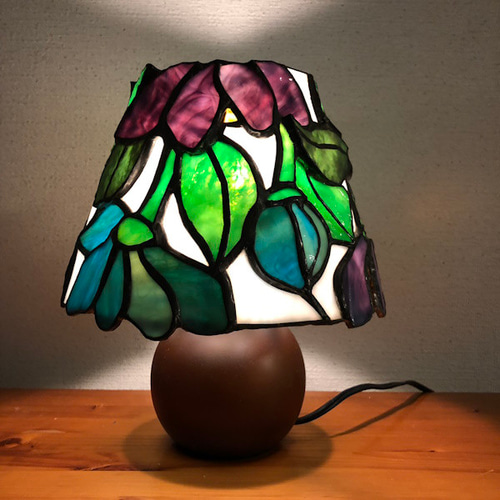 ステンドグラス ランプ 花 スタンドライト・テーブルランプ ガラス工房