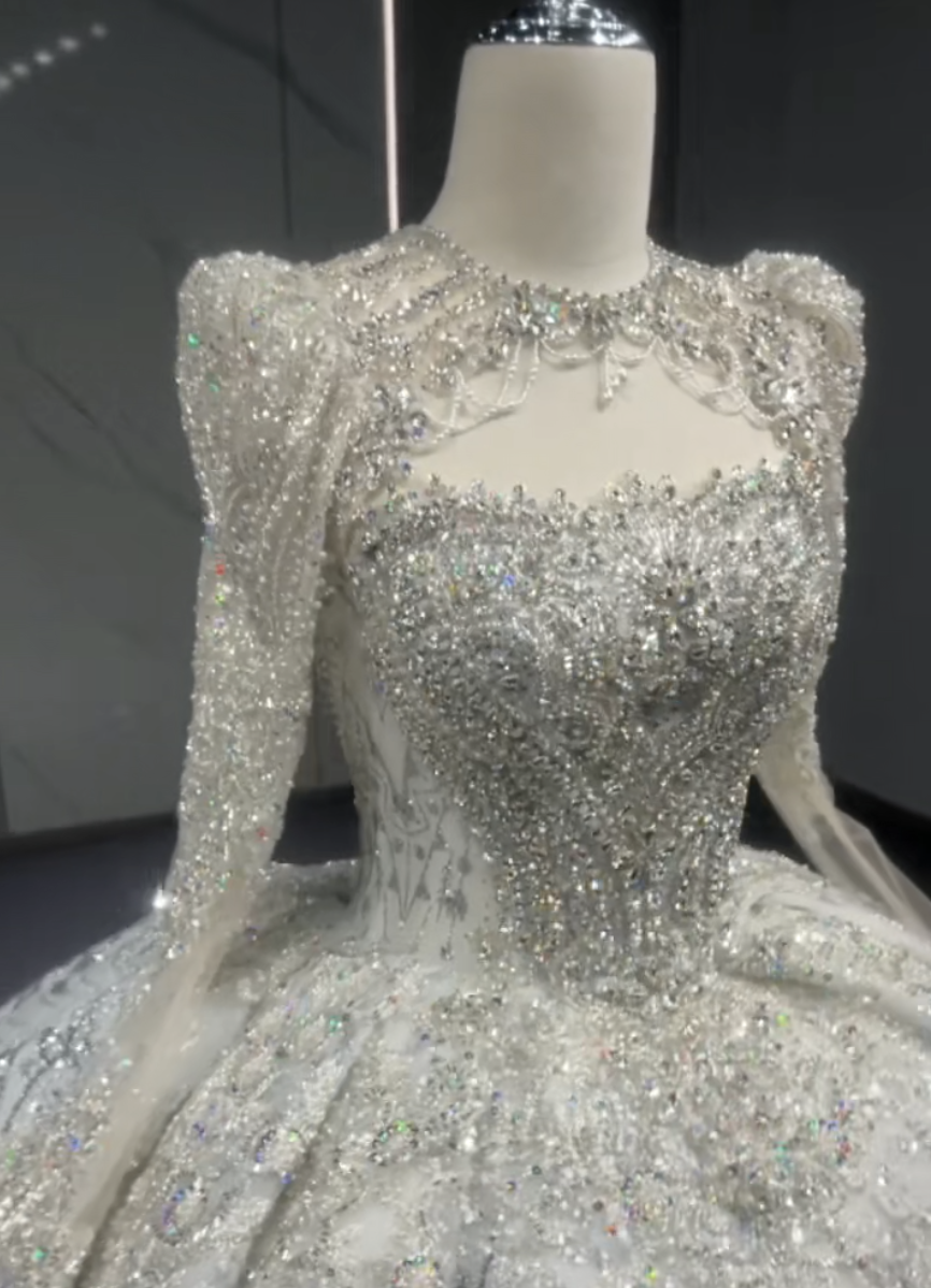 お買い得　シルバー　キラキラスカート　フレア　取り外し可能トップス　トレーンラメ入り　チューブトップ２waysブライダル