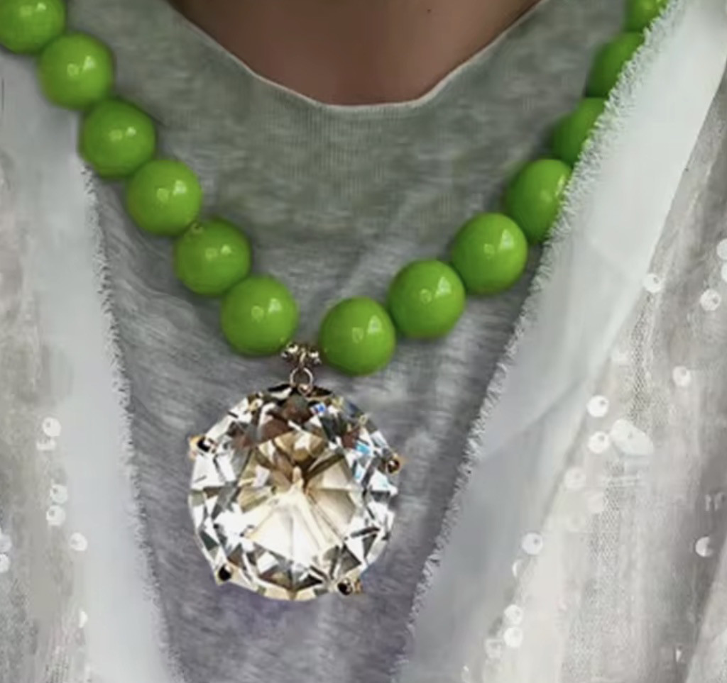 ちょっと元気になれる【着けるアート】 カラフルネックレス  アート ジュエリー ネックレス ＃ 大人可愛い