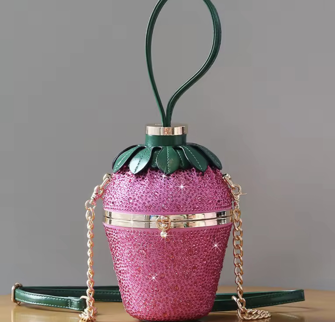 見てるだけで【夢見ごこち】 クラッチバック 宝石のような ビジューバック ディナーバッグ＃ご褒美