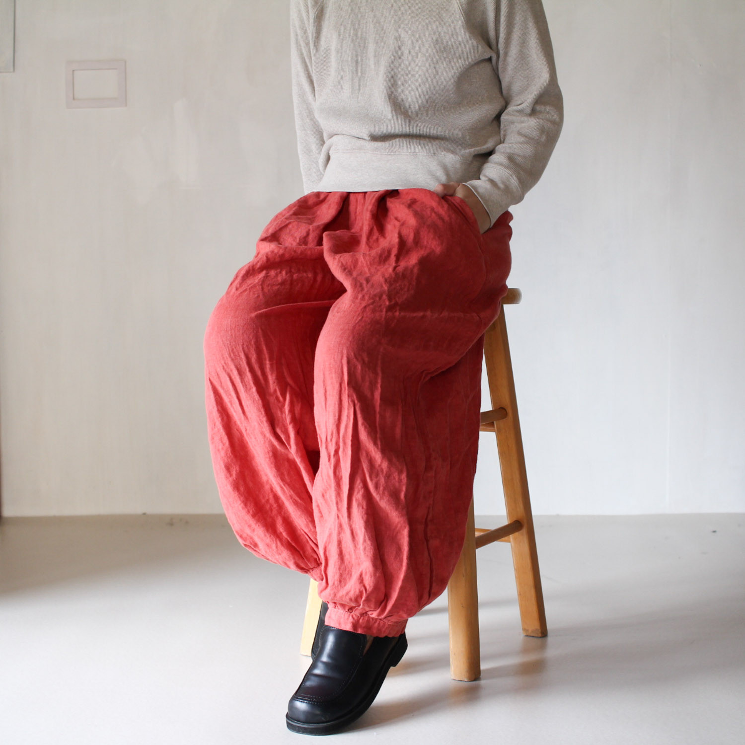 tsutsumi balloon pants / 梅重色