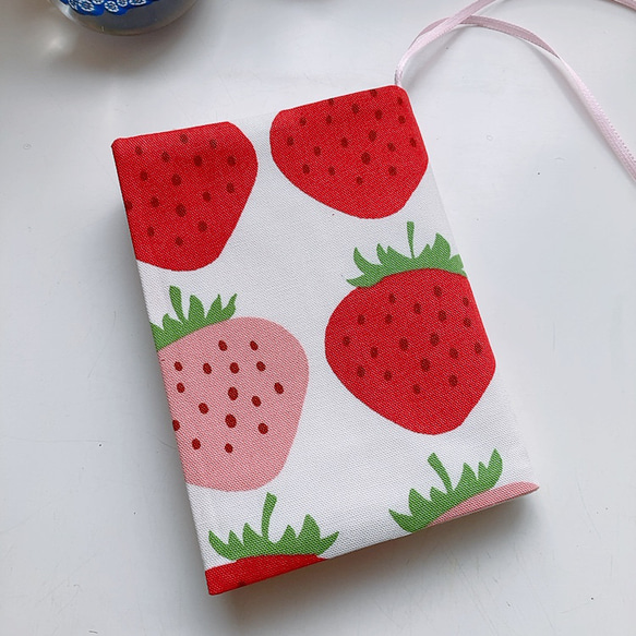 いちごアルバムカバー ほぼ日手帳オリジナル（A6サイズ）用】ブックカバー ☆FUWARI 大きな