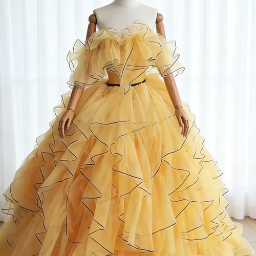 送料無料！カラードレス イエロー プリンセスライン オフショルダー