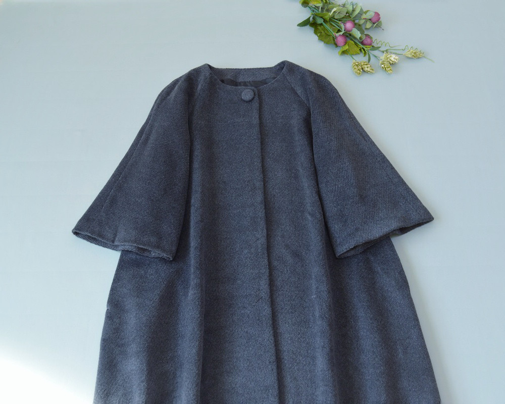 総裏ウール混ノーカラー大人可愛いコート♪