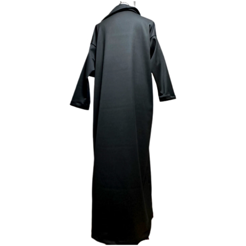 振袖 着物リメイク ドレス 和柄 ワンピース 黒×大輪牡丹や花 シンプル