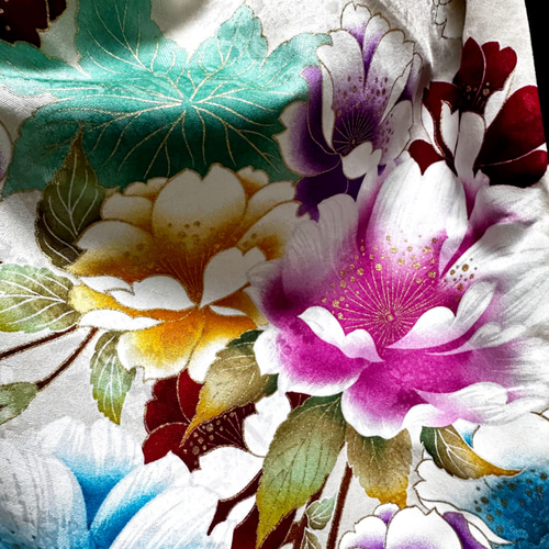 振袖 着物リメイク ドレス 和柄 ワンピース 黒×大輪牡丹や花 シンプル