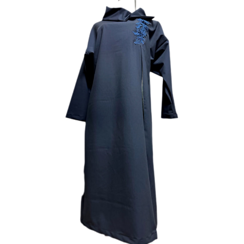 振袖 着物リメイク ドレス 和柄 ワンピース 濃紺×流水や桜や牡丹