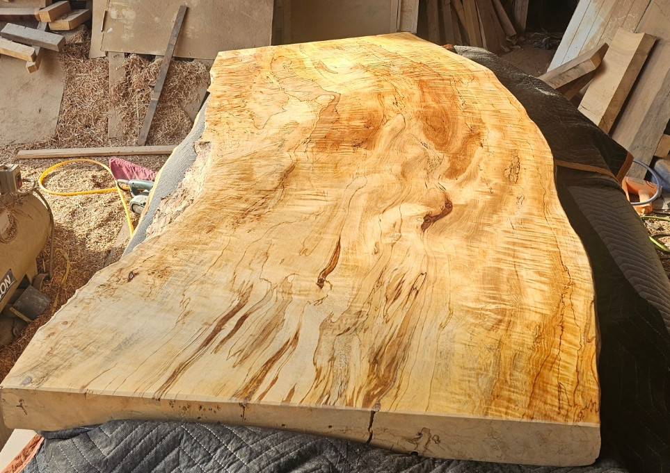 最終値下げ　栃　ダイニング　テーブル　最高級　杢　座卓　リビング　カウンター