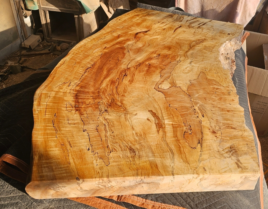 最終値下げ　栃　ダイニング　テーブル　最高級　杢　座卓　リビング　カウンター