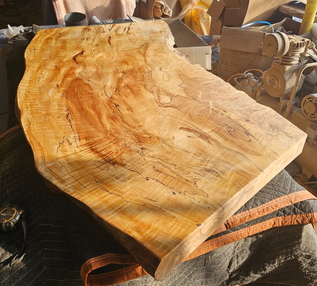 最終値下げ　栃　ダイニング　テーブル　最高級　杢　座卓　リビング　カウンター