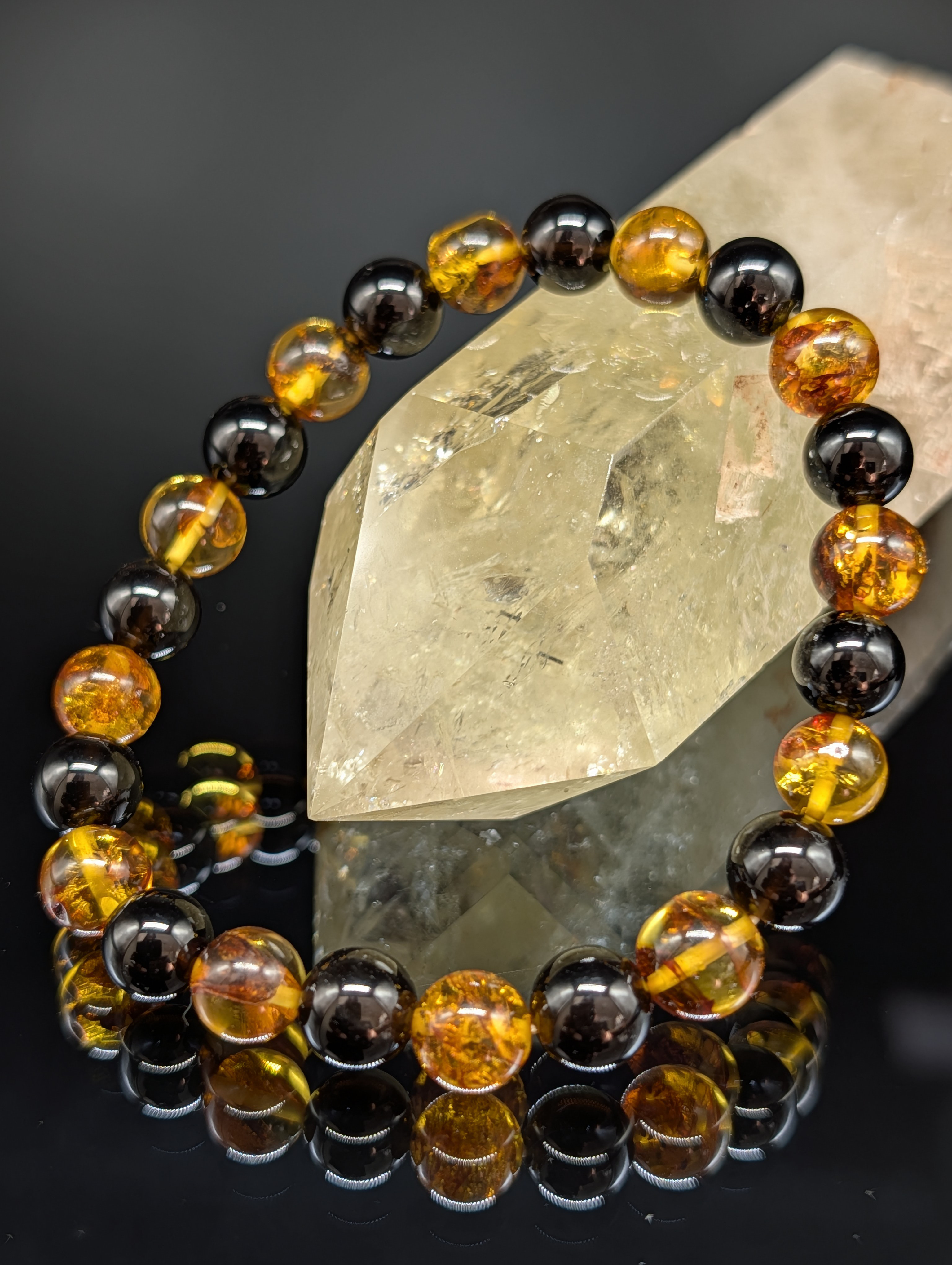 【天然琥珀・金銭運・厄災除け・健康】モリオン 琥珀 アンバー  8mm  高品質 ブレスレット