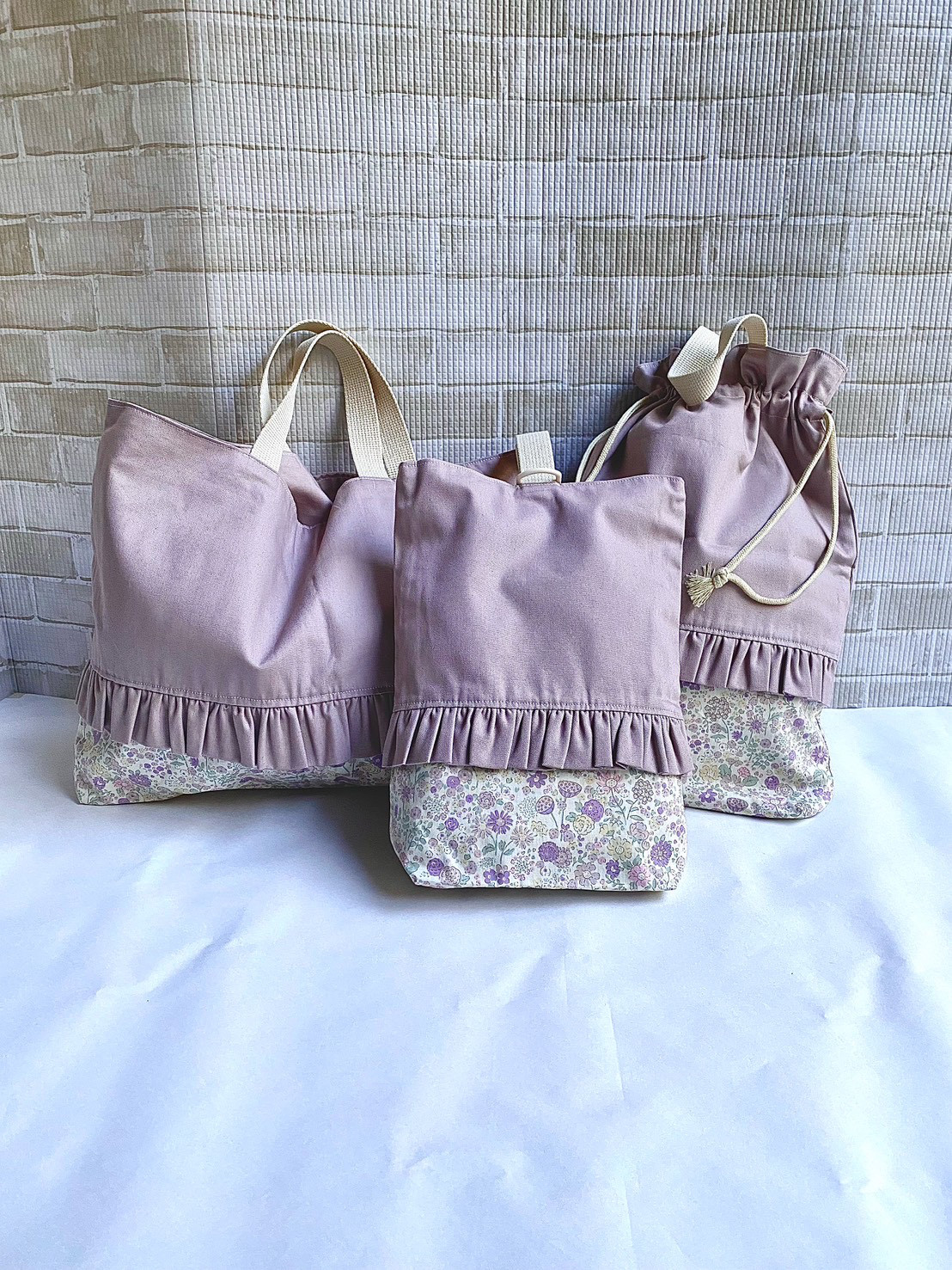 【送料無料】入園入学2026 3点セット〔くすみパープル×花柄〕レッスンバッグ　シューズケース　体操服袋　くすみ色