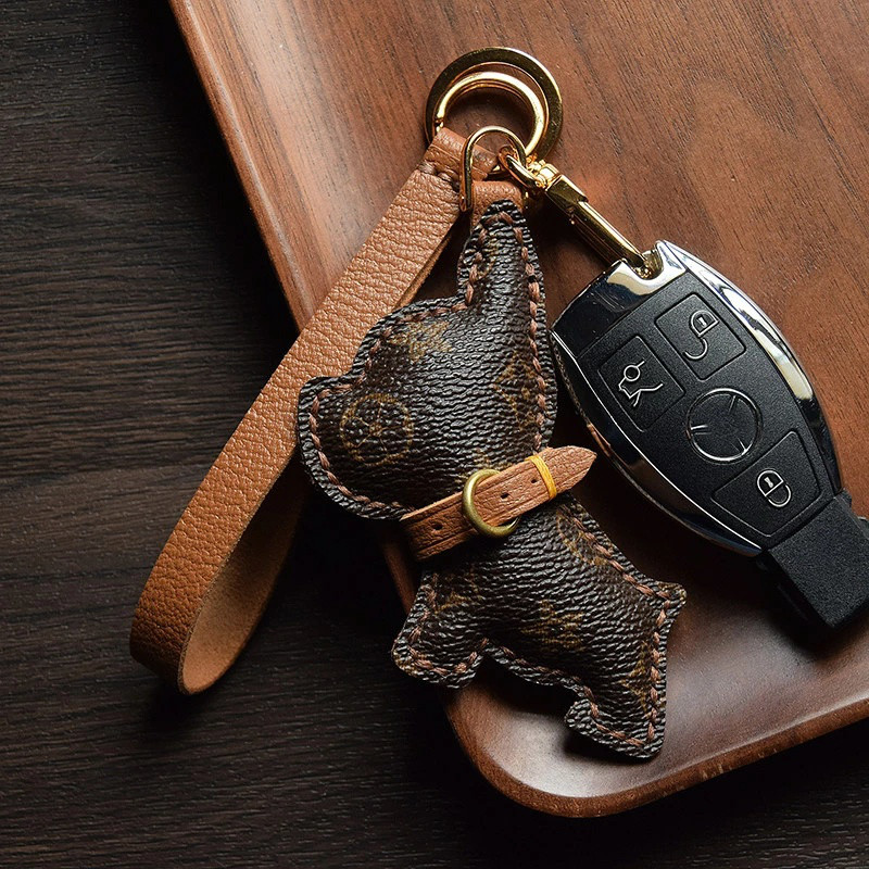 フレンチブルドッグ レザーキーケースチャーム本革 ハンドメイド 車用キーホルダーキーホルダー バッグチャーム