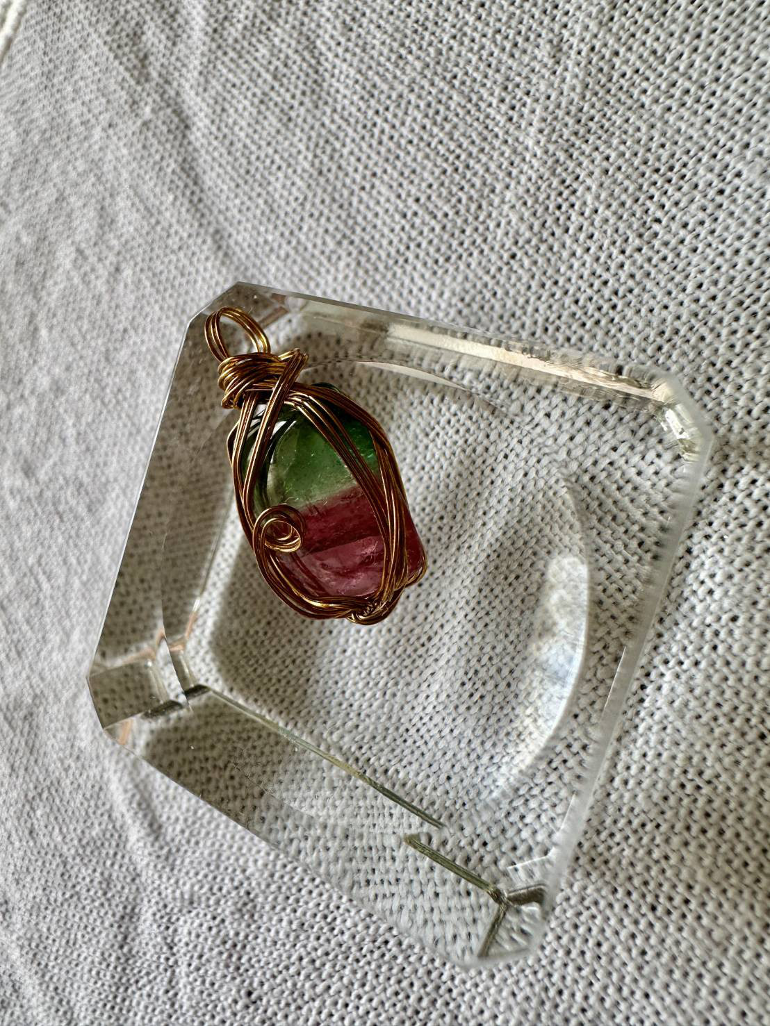 【Coco Angeシリーズ】心身の癒し 心痛解消 元気も充電してくれる癒し効果の高い石 天然石エナジーペンダントトップ