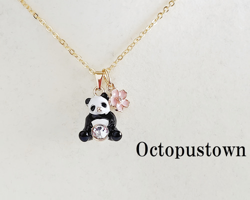 ❀華麗な花❀ 小桜とパンダのネックレス（ゴールドカラー） ネックレス