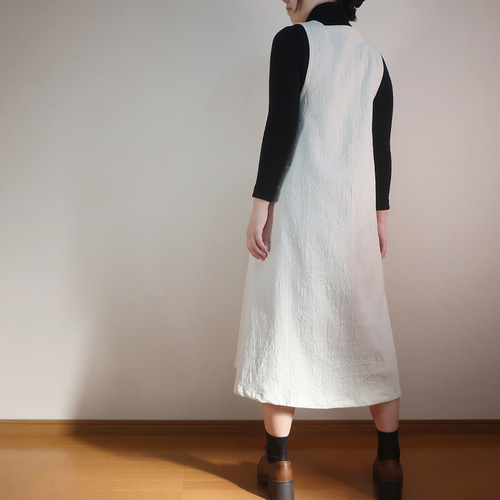 Aライン スクエアネックジャンパースカート（シワ加工綿麻／全9色