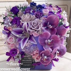 送料無料、ラッピング込】紫、白ミックスバラ花束プリザーブドフラワー
