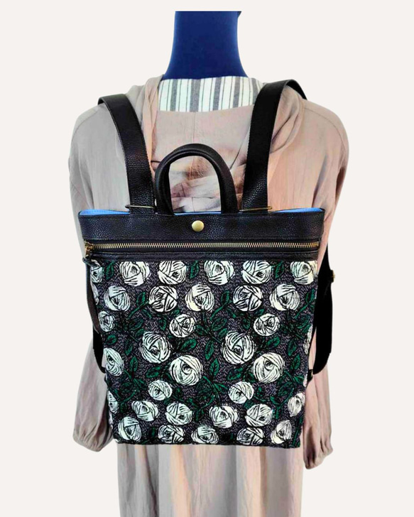 ミナペルホネン/2025rosyロージィーネイビ/牛革A4トートリュック牛革黒