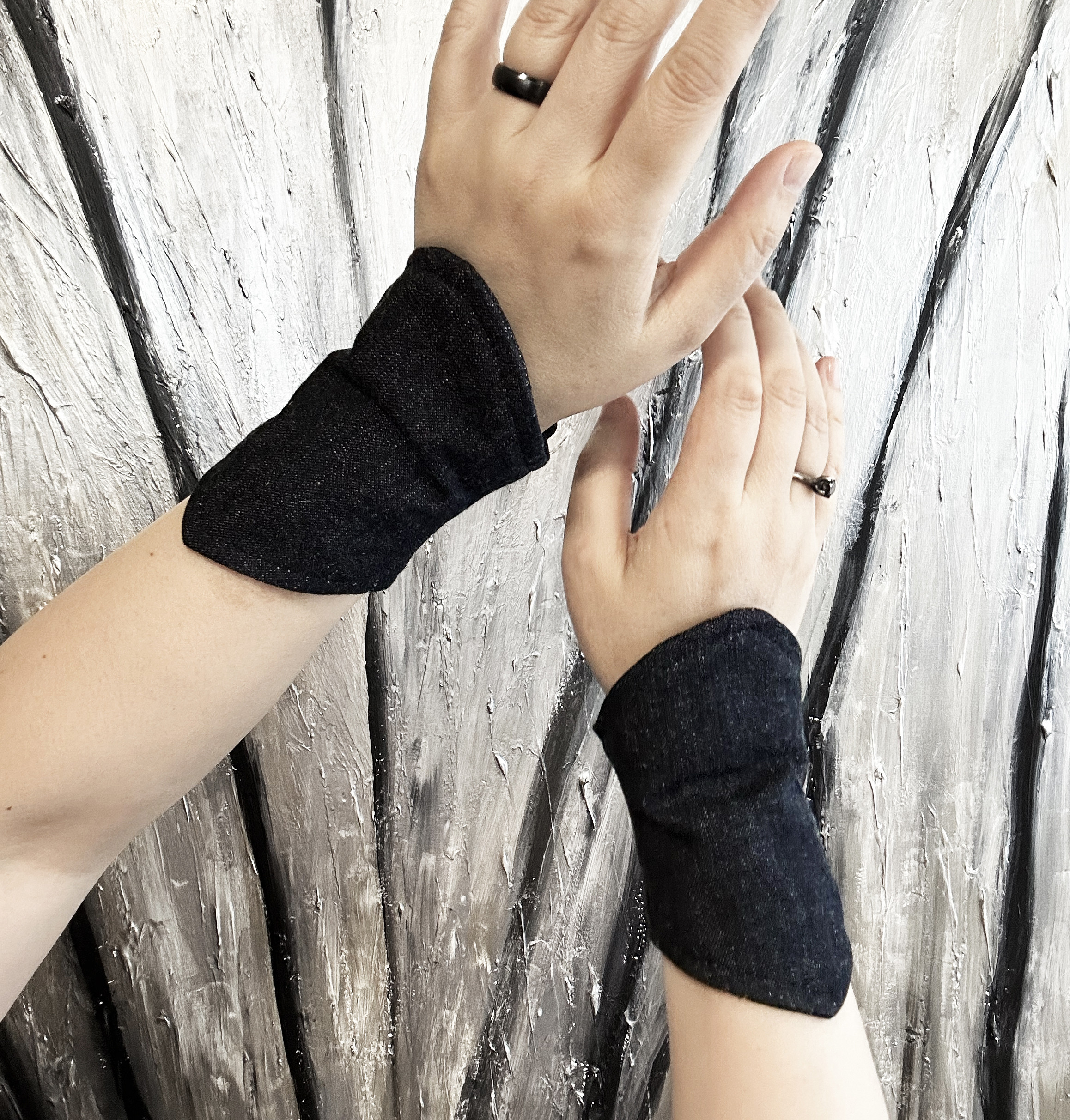 デニムカフス　岡山デニム　ダークネイビー　手甲（ペア）デニムアクセサリー