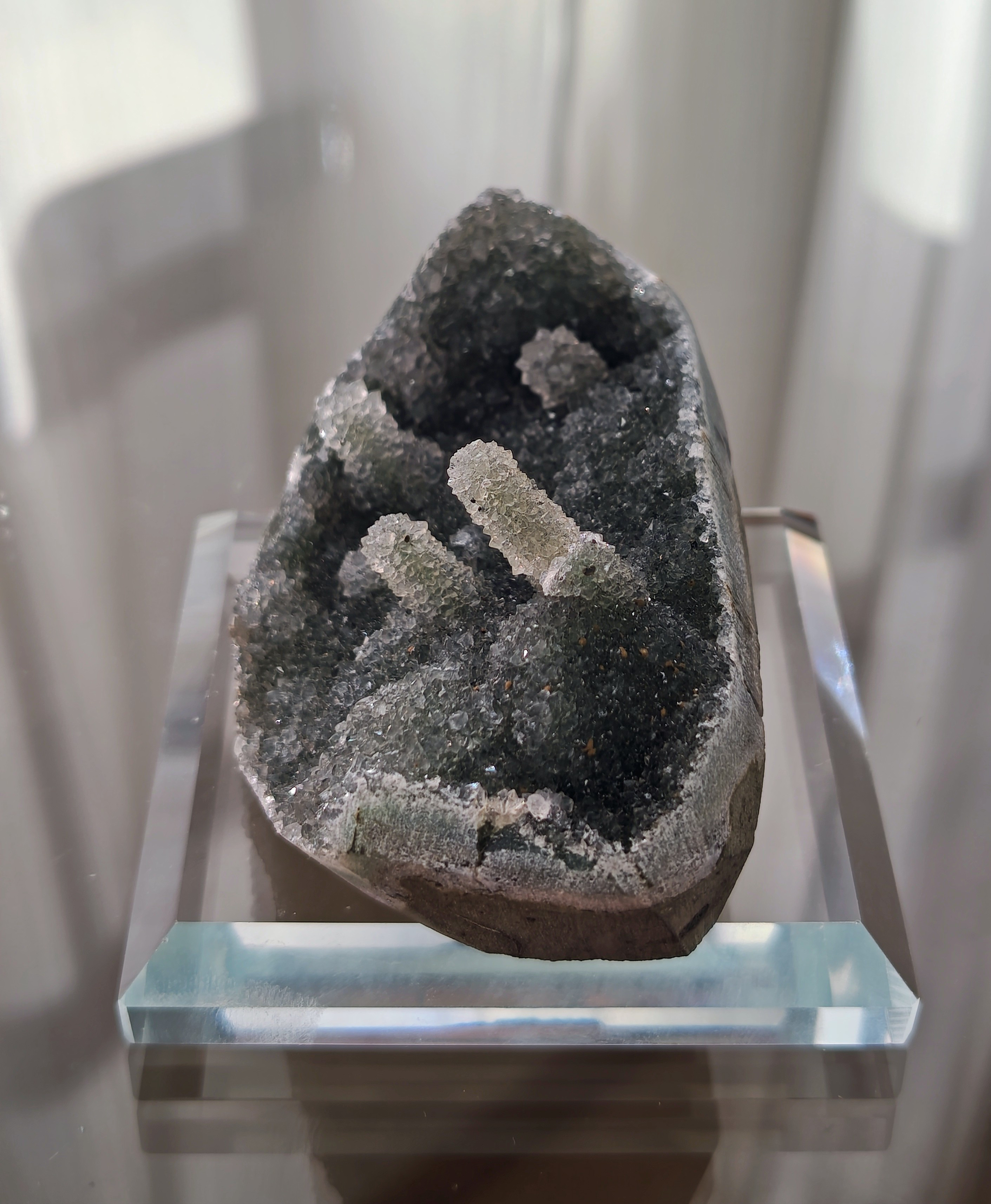 アメジスト　原石