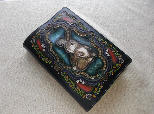 レザー単行本カバー 刻印＆拭き染め