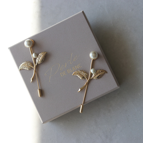 Leaf flower ブローチ＆1粒コットンパールピアスset ブローチ Perle de