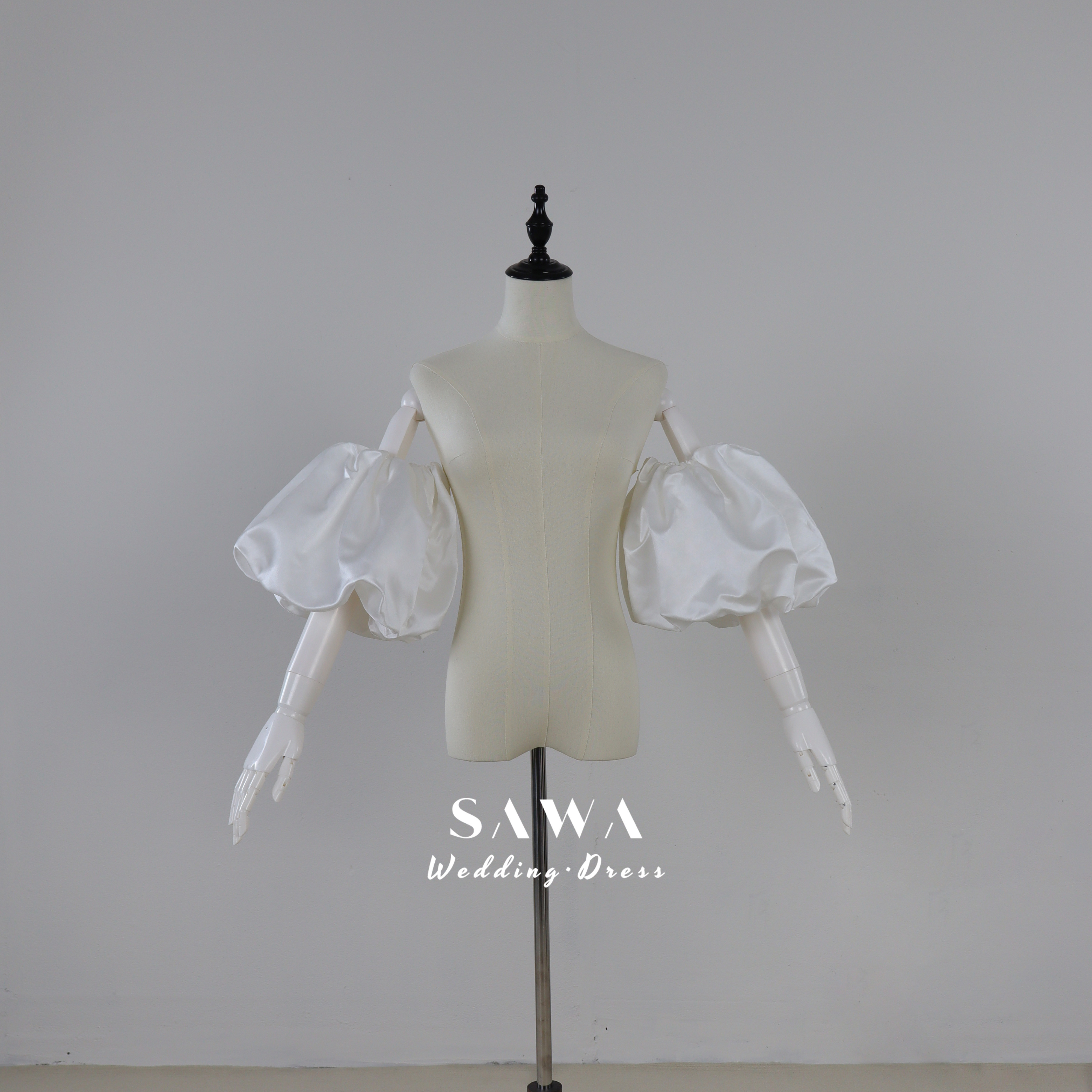 送料無料　サテン　ホワイト白　カラー変更可能　二の腕カバー　パフスリーブ　テラコッタ色ブラックなど　オフショルダー付け袖