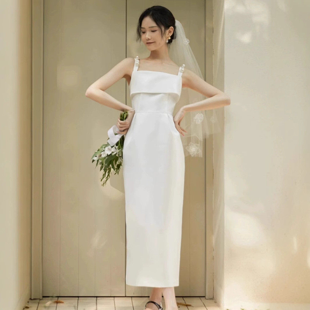 高級感 白 黒 ノースリーブ スリム ウェディングドレス シンプル 韓国風 花嫁 披露宴 二次会 前撮り HL1438