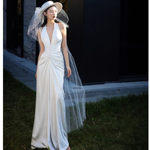 高級感 白黒 サテン Vネック スリム ウェディングドレス シンプル 韓国