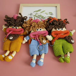 かぎ針編みのウサギのぬいぐるみ 気まぐれな編みぐるみアートドール