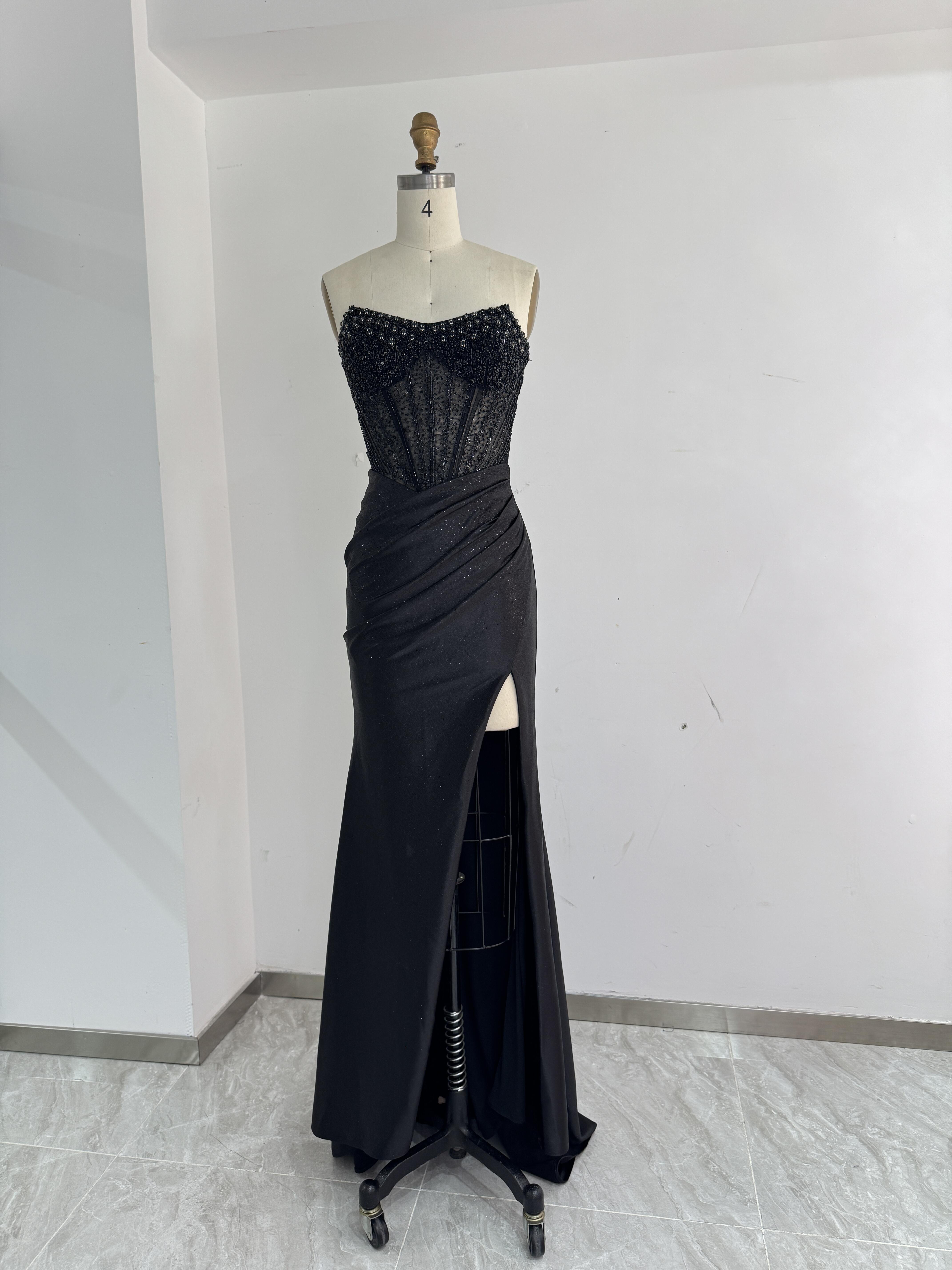 大人気チューブトップ　かっこいい　カラードレス　編み上げ　フロントスッリト　パーティードレス　袖無し　ラメ入り　ビジュー