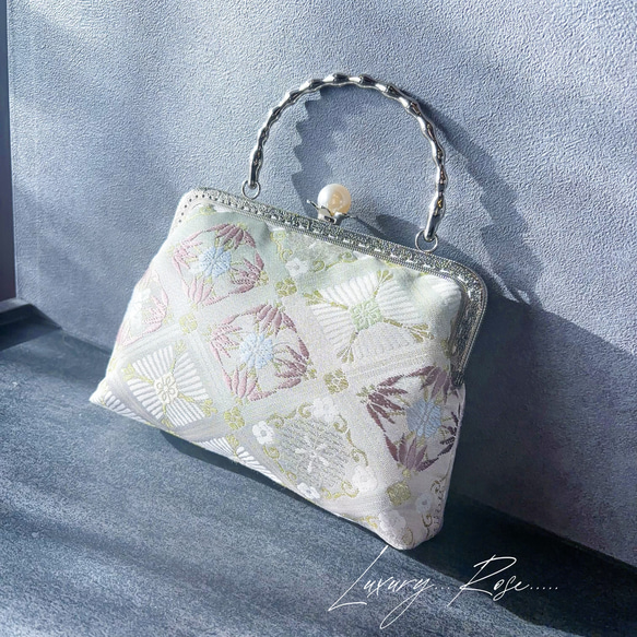 1月の新作　優しい紫ほんのりグラデーション優しく上品な表情♡帯地バッグ　フォーマルバッグ 5枚目の画像