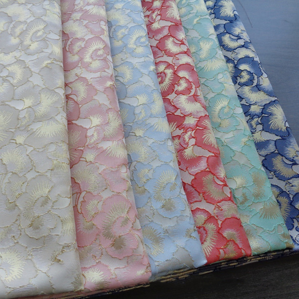 長さ2m ジャガード生地 葉っぱ柄 金糸 綺麗 6色 ピンク 青 ゴールド