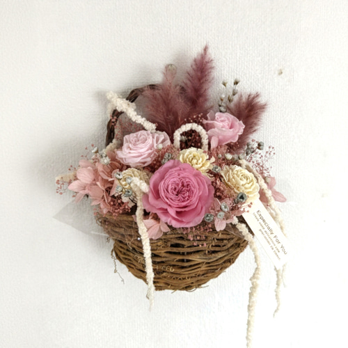 籐のカゴアレンジメント プリザーブドフラワー Jam Osaka 通販