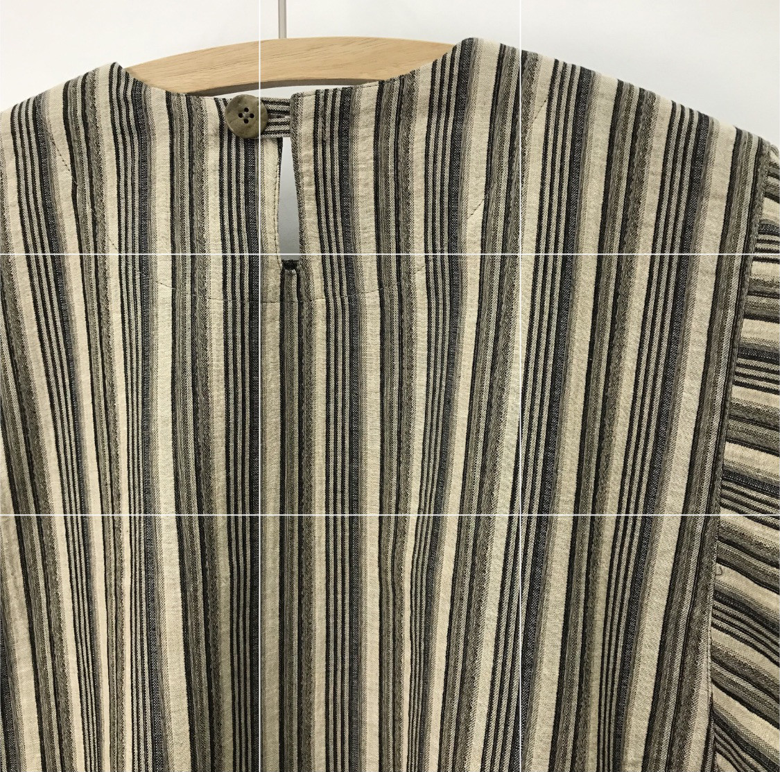 【SALE♦️30%OFF】柔らか 二重織ジャガード地 ゆったり ワンピースor割烹着[M〜L前後のサイズ］｜詳細画像