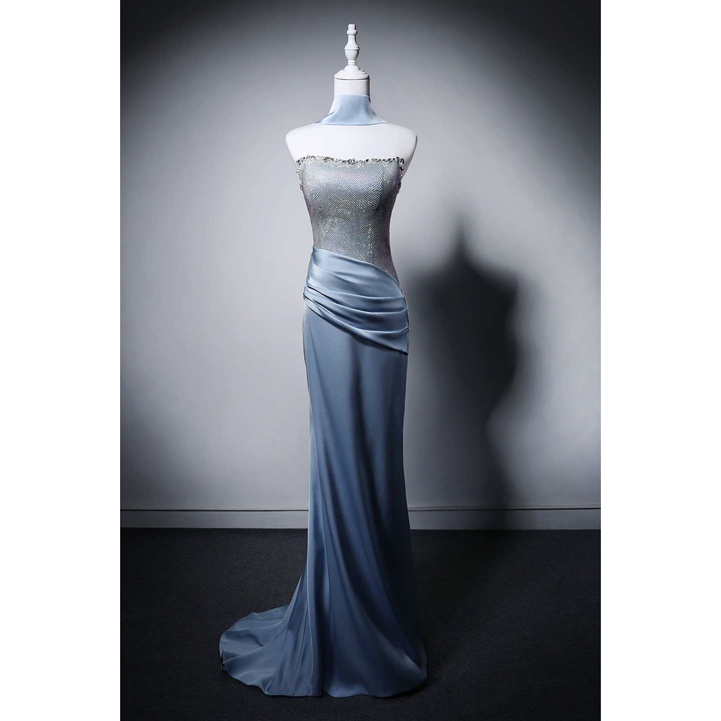 綺麗 薄青 オフショルダー 裾引き パーティードレス スリム 高級感 結婚式 花嫁 誕生日 二次会 前撮り M006