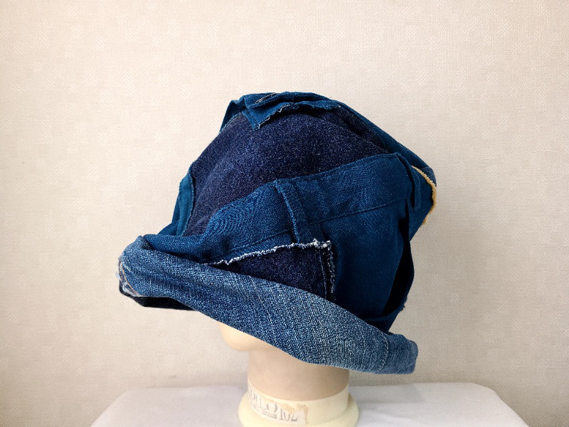 魅せる帽子☆【RAGS☆MAGIC 】ユーズドデニムと異素材パンツのリメイククロッシュ～ネイビー&ブルー