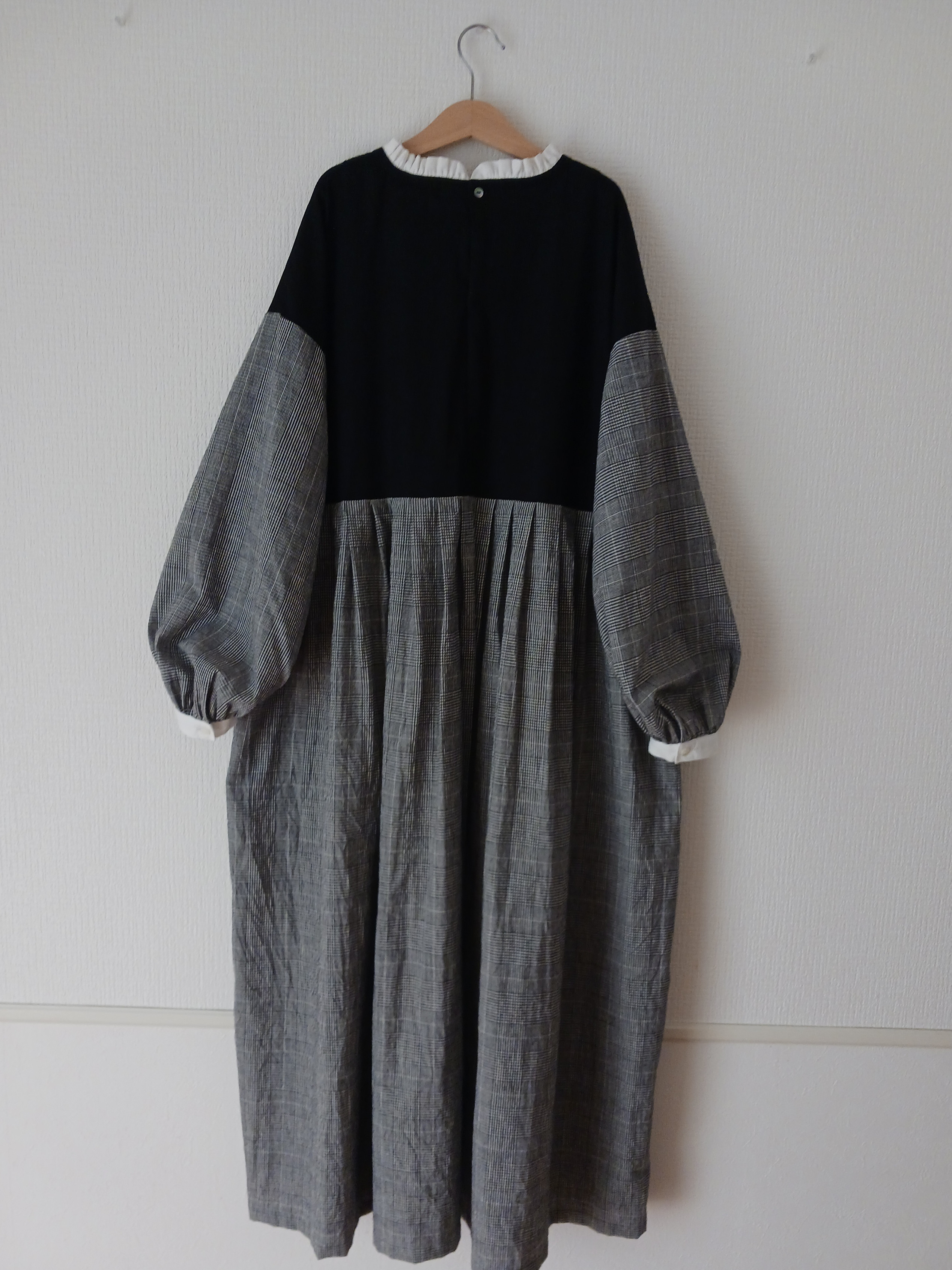 【woman's S.M.L】綿麻グレンチェック　可愛くととのうモノトーンワンピース