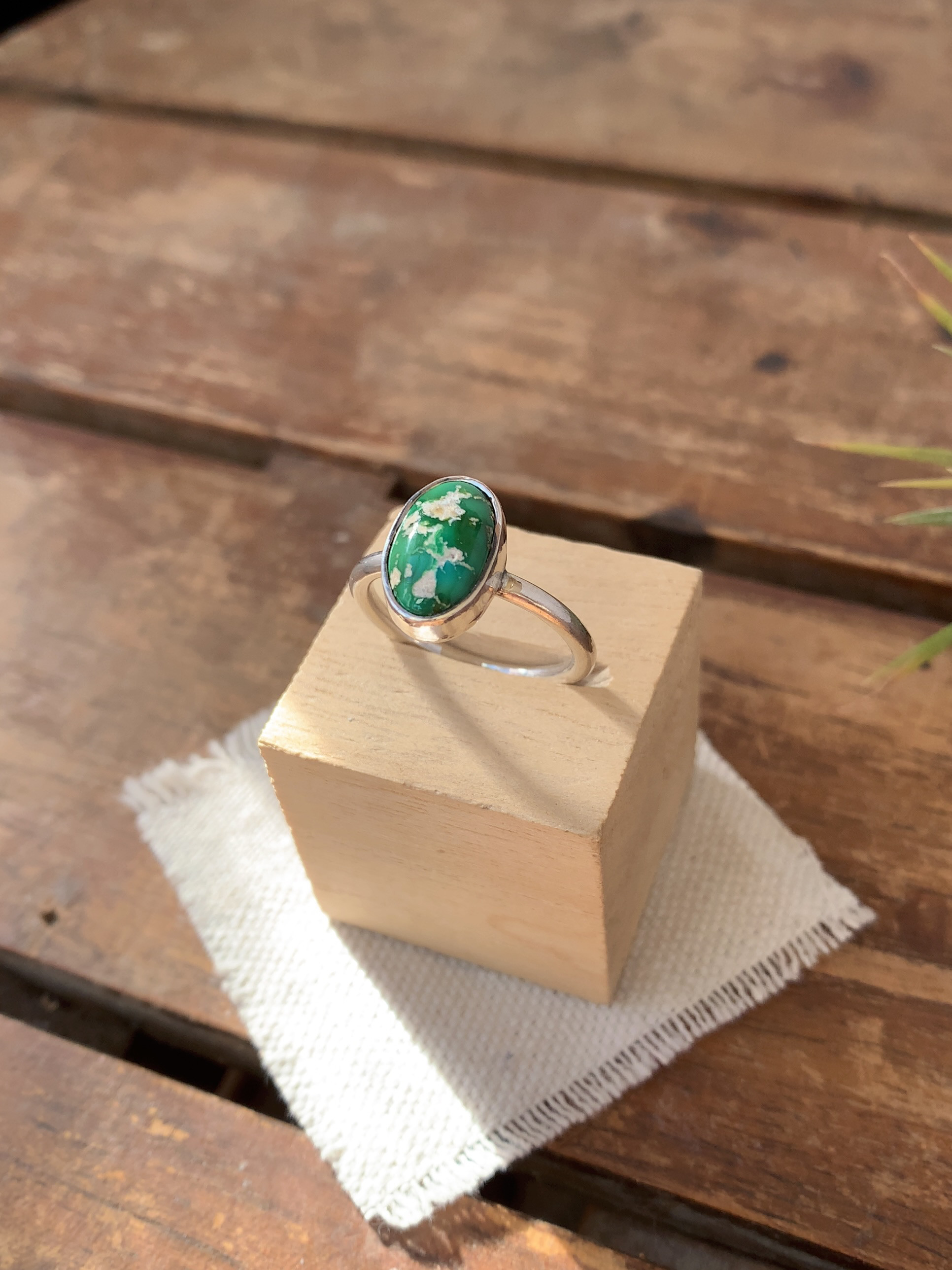 Sprout｜ソノランゴールドターコイズのシンプルなシルバーリング｜14号 | Silver950