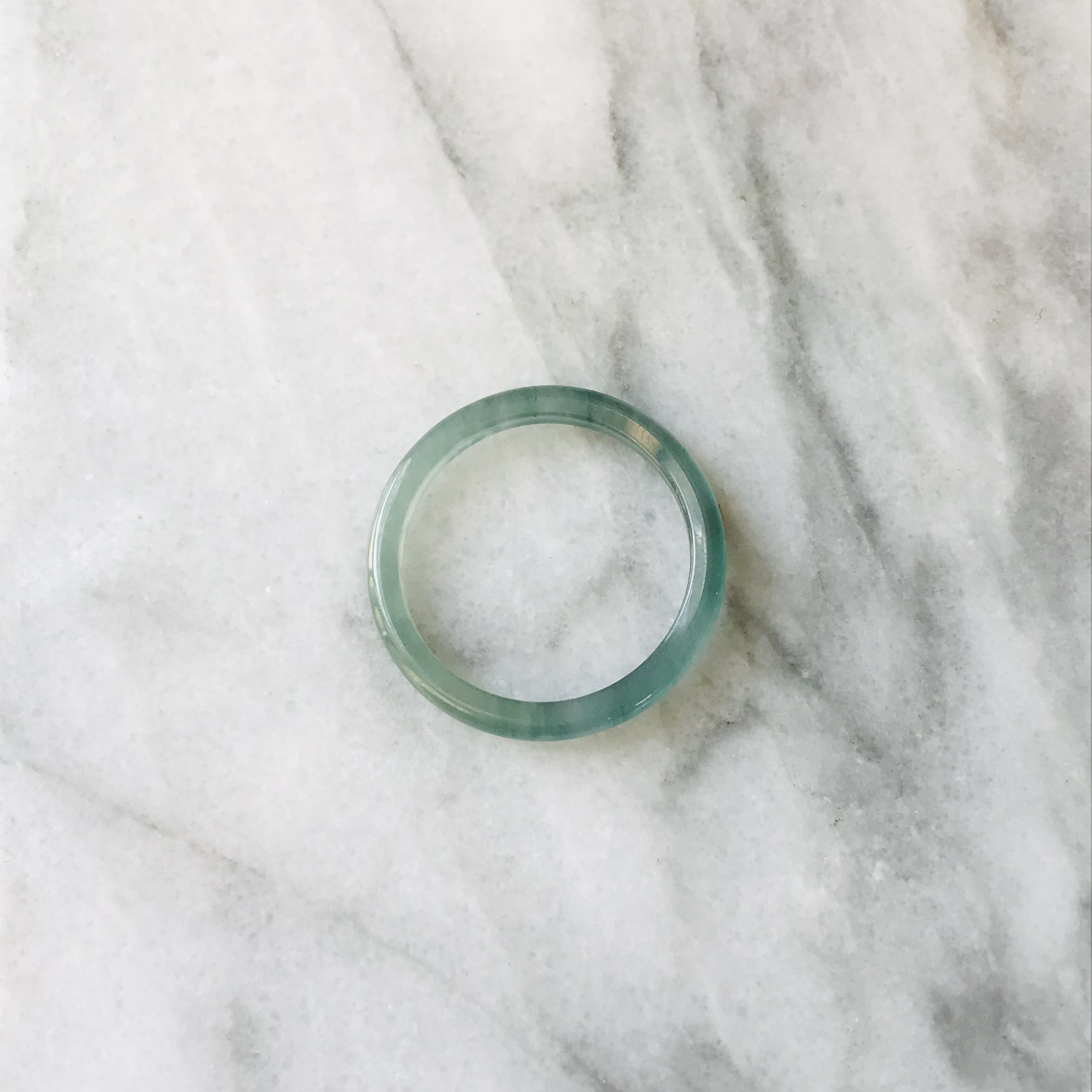 [R35-036］ ジェイド　JADE ヒスイ　本翡翠　くりぬき　リング　天然石　一点物　グアテマラ産　16号　指輪