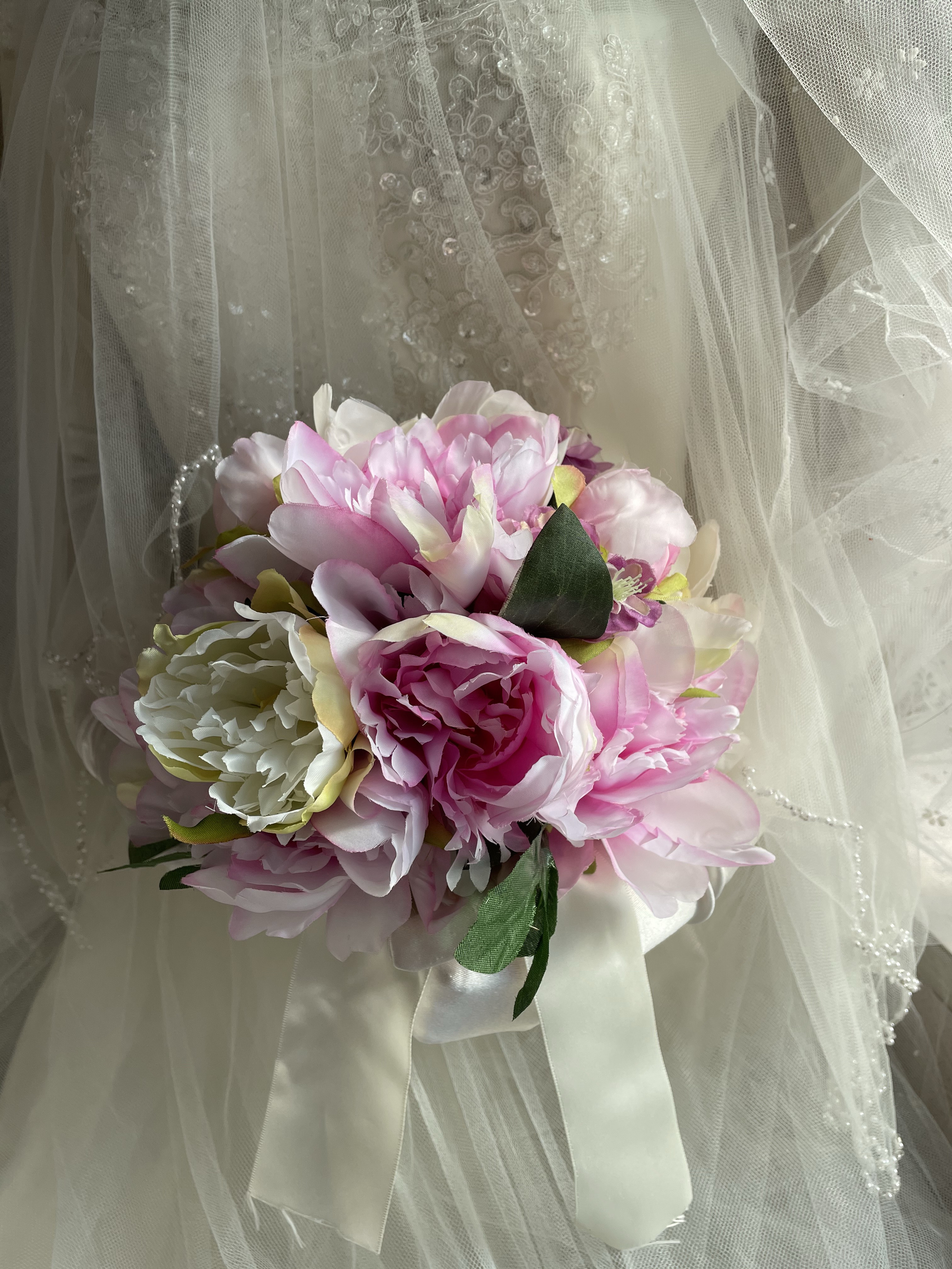 ピオニークラッチブーケ