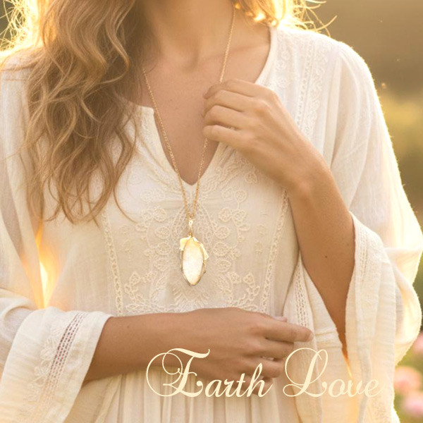 アゾゼオ ハニー＆クリームアゼツライト ペンダント 7,154円