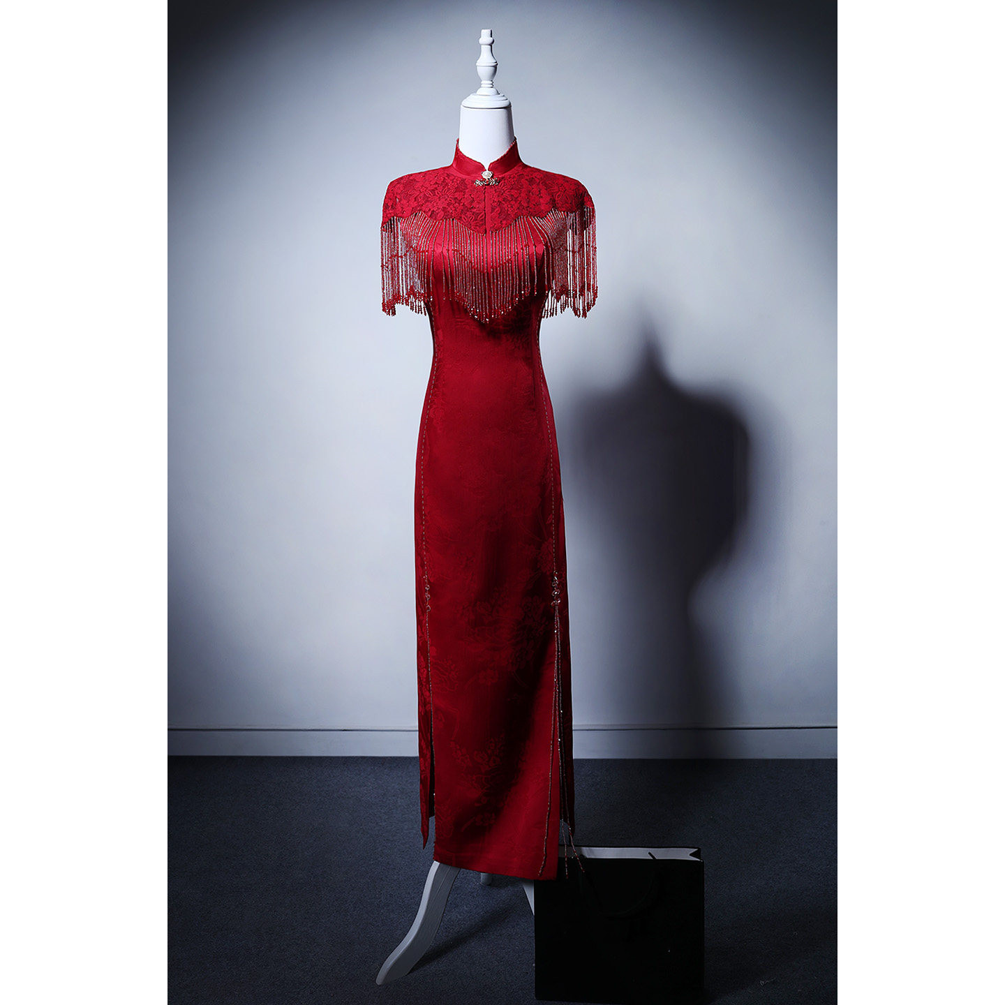 高級感 赤 レース パーティードレス スリム 優雅 結婚式 誕生日 演奏会 二次会 前撮り M013